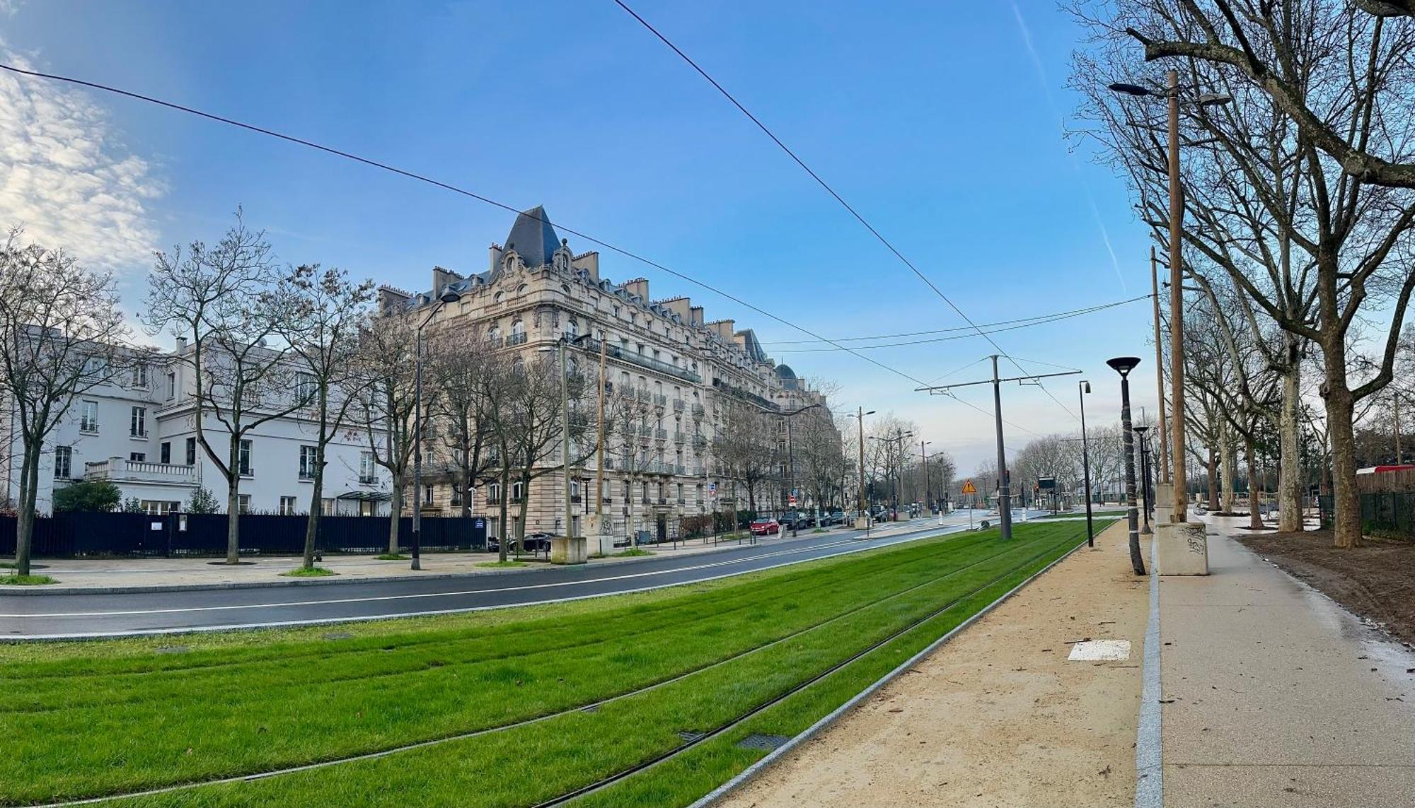 Prestige A Paris Luxe, Calme Et Proche Tour Eiffel Et Champs-Elysees Luaran gambar