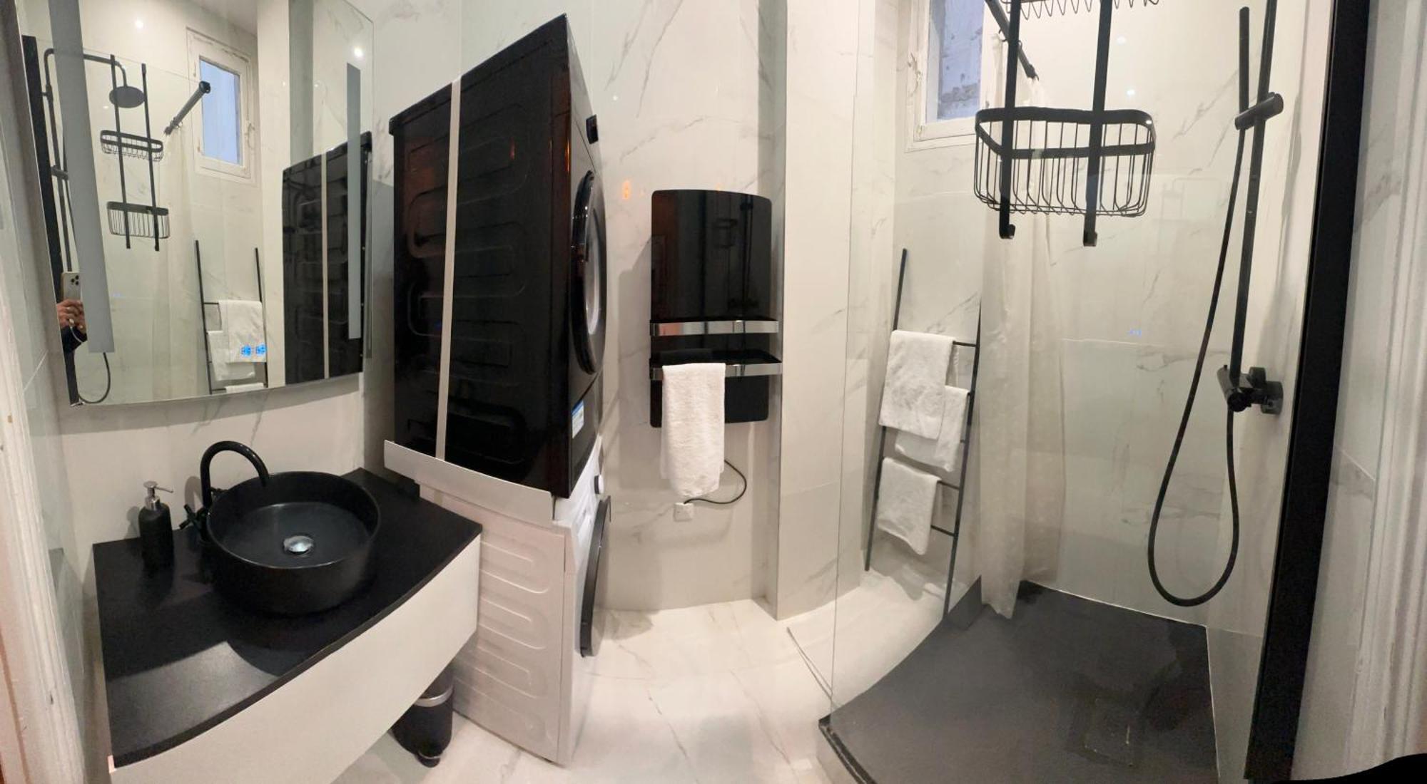 Prestige A Paris Luxe, Calme Et Proche Tour Eiffel Et Champs-Elysees Luaran gambar