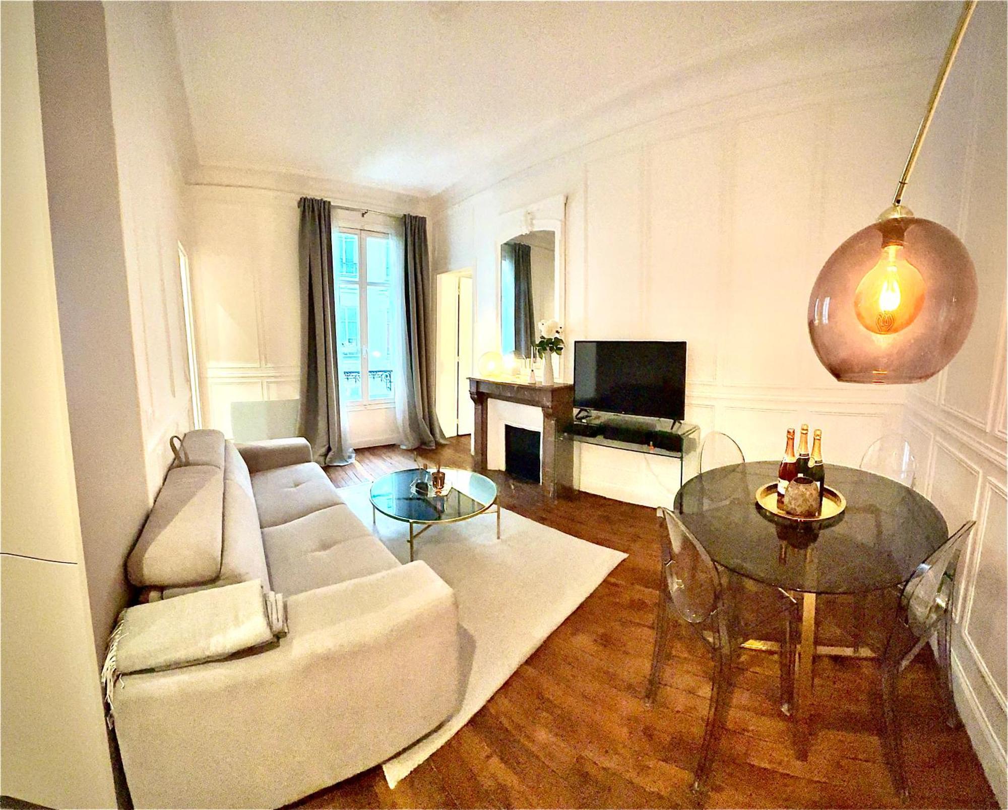Prestige A Paris Luxe, Calme Et Proche Tour Eiffel Et Champs-Elysees Luaran gambar